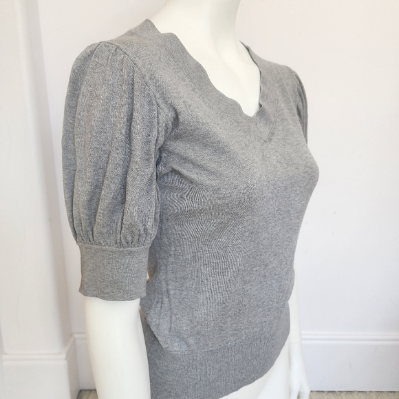 Banana Republic Puff Sleeve Top - Picture 9 of 15